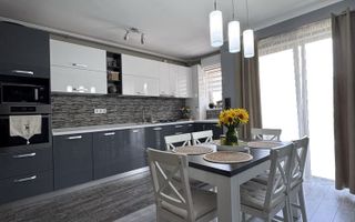 Apartament confortabil de 3 camere – Florești, zona Somesului. - Poză 2