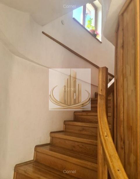 Apartament spațios – ideal locuință sau investiție - Poză 5