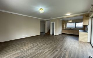 Casă / Vilă cu 4 camere de închiriat - Dezmir - Poză 4