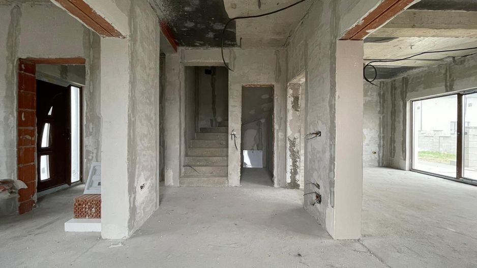 Duplex 3 dormitoare - 3 bai - Mosnita Noua - Poză 3