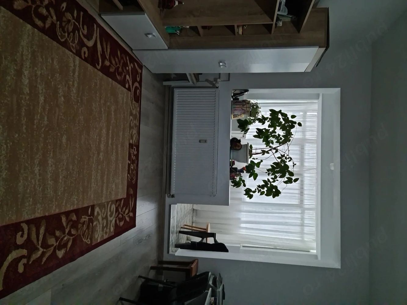 🔑 Vanzare apartament 2 camere – Zona Titan / Piața Trapezului - Poză 1