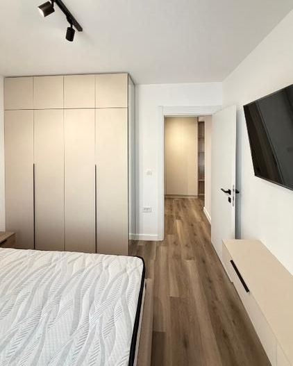 De inchiriat apartament 2 camere nou, central, Universitate, 600 Euro - Poză 8