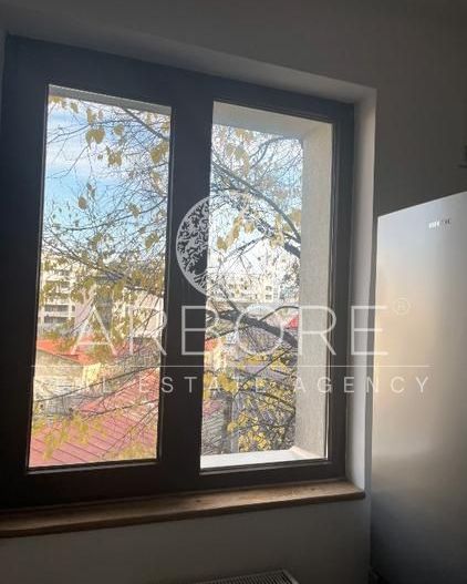 Inchiriere 2 camere Piata Unirii metrou renovat prima chirie - Poză 11