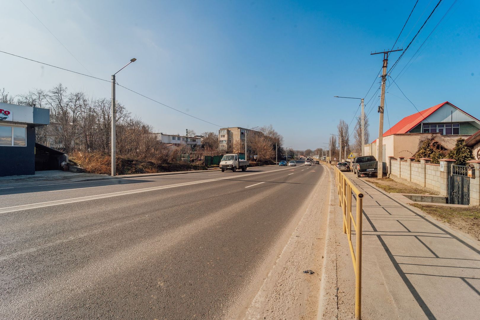 Casă în Vatra - strada centrală Linella - Poză 24