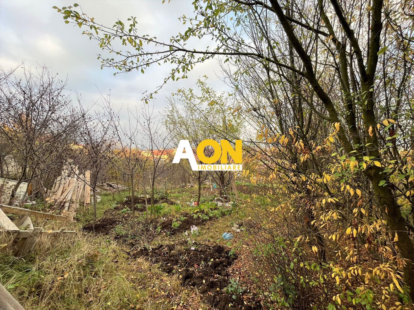 Teren de vanzare, zona exclusivista, 500 mp, toate utilitiatile - Poză 1