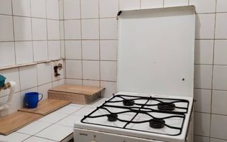Apartament 2 camere Complexul Studentesc etaj 1 - Poză 5
