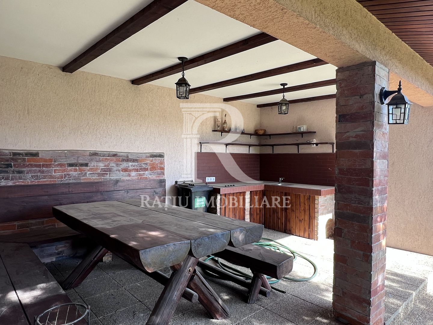 Casă 4 camere de închiriat | Saună | Piscina | Sântandrei | Bihor - Poză 23