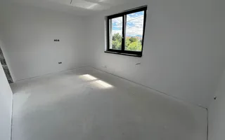 Casă INDIVIDUALĂ 5 camere cu PIVNIȚĂ și POD în Sibiu - Poză 14