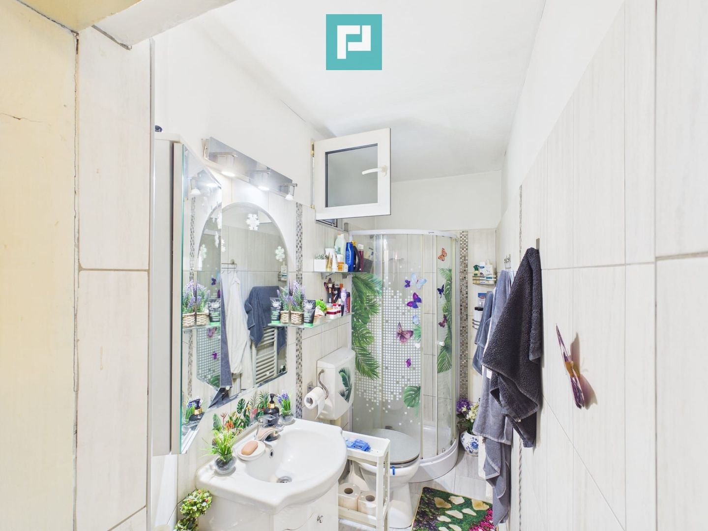 Apartament cu 2 camere, la casă, zona Drăgășani - Poză 12