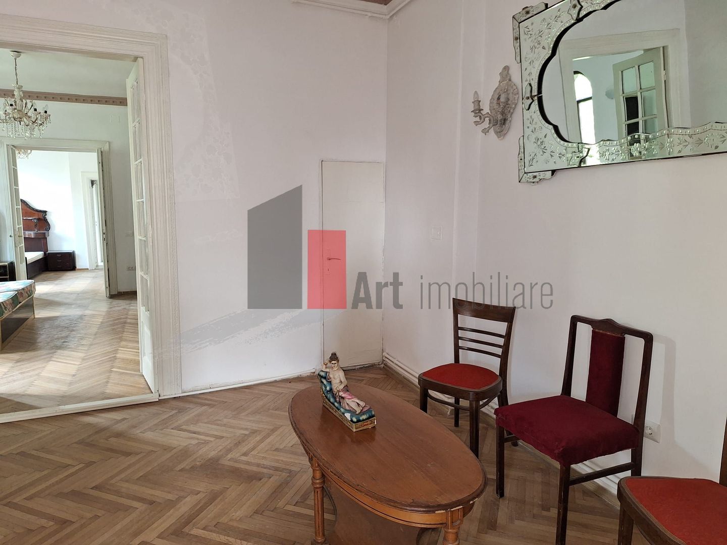 Apartamentul "KORTER" , et. 2 in vila, SINGUR PE ETAJ - Poză 12