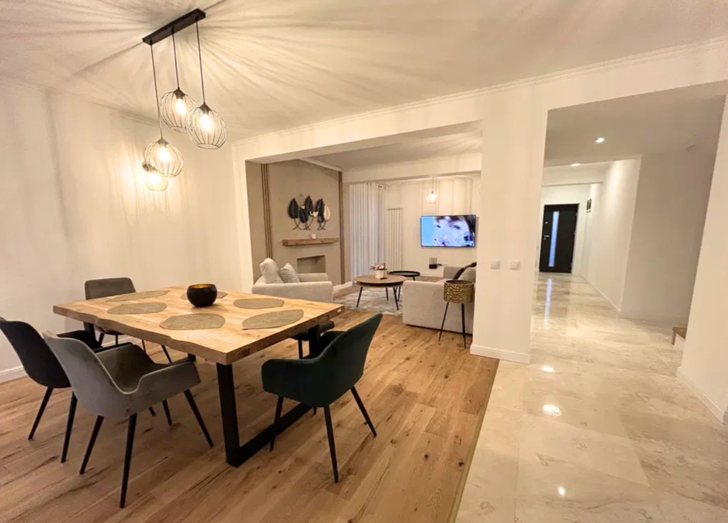 Vilă 4 camere premium de închiriat în Cartierul Henri Coandă - Poză 3