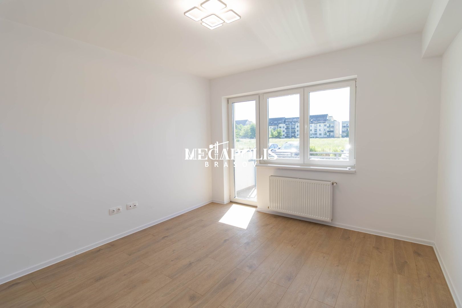 Schimb apartament 3 camere Tractorul cu 2 camere + 70.000 € diferență - Poză 19
