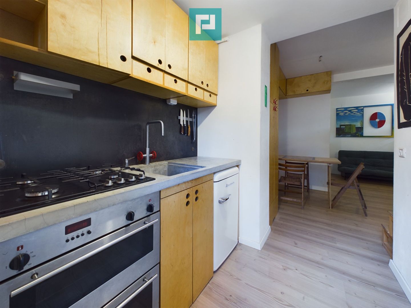 Apartament cu o cameră in zonă Centrală - Poză 2