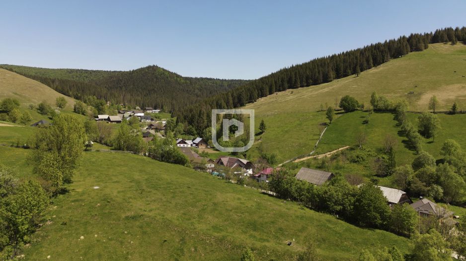 Parcelez teren 6514mp intravilan Manastirea Humorului - Poză 2