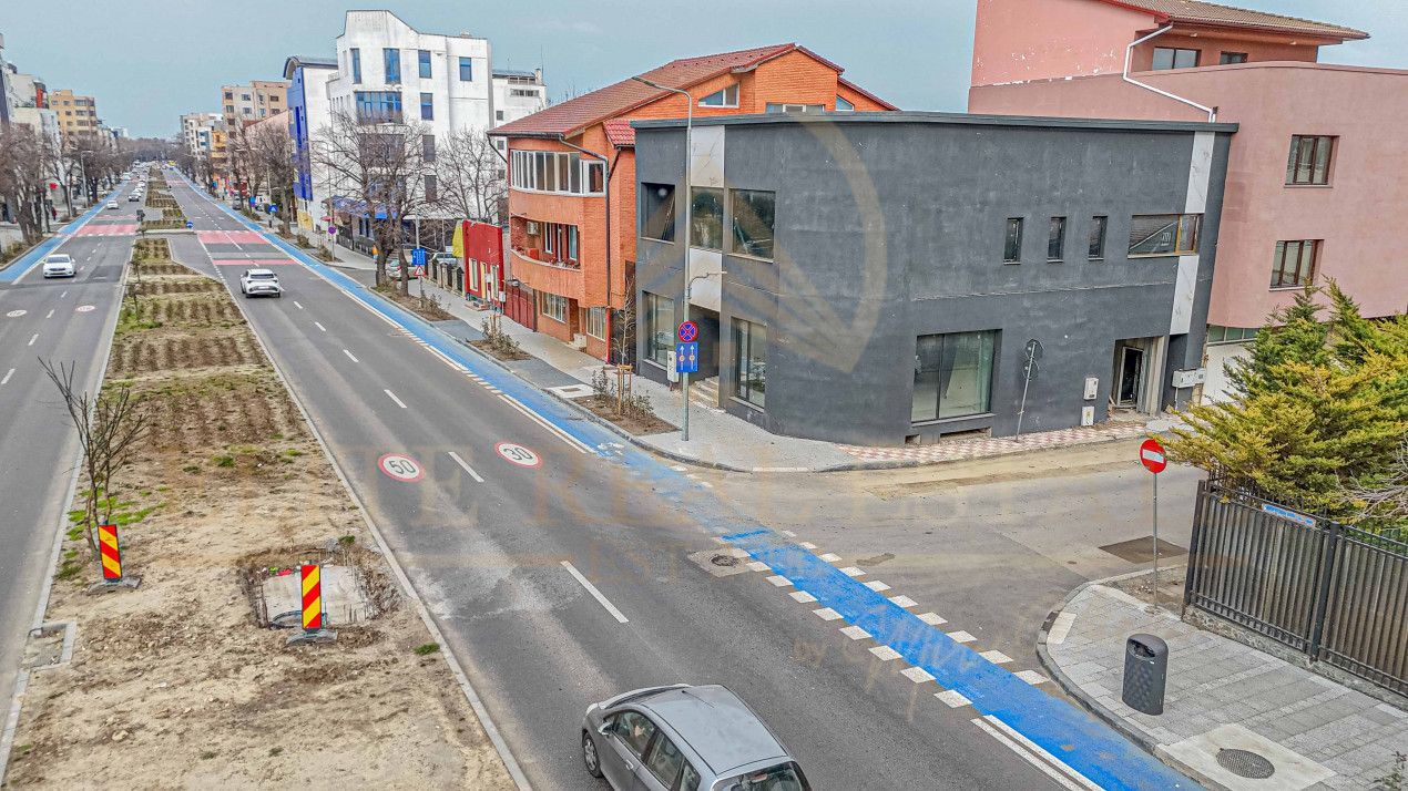 Bulevardul Mamaia - Oportunitate Unica de Investitie!! - Poză 1