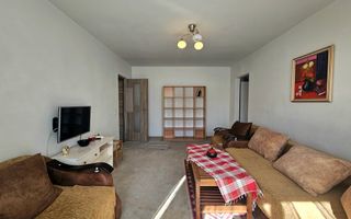 Apartament 3 Camere | 50 mp  | Etaj 3  | Zona Complex Big  | Manastur - Poză 1