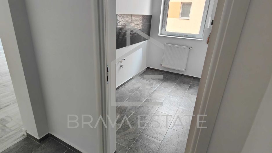 Apartament 3 camere, cu balcon, parcare, zona Eroilor, Floresti - Poză 3