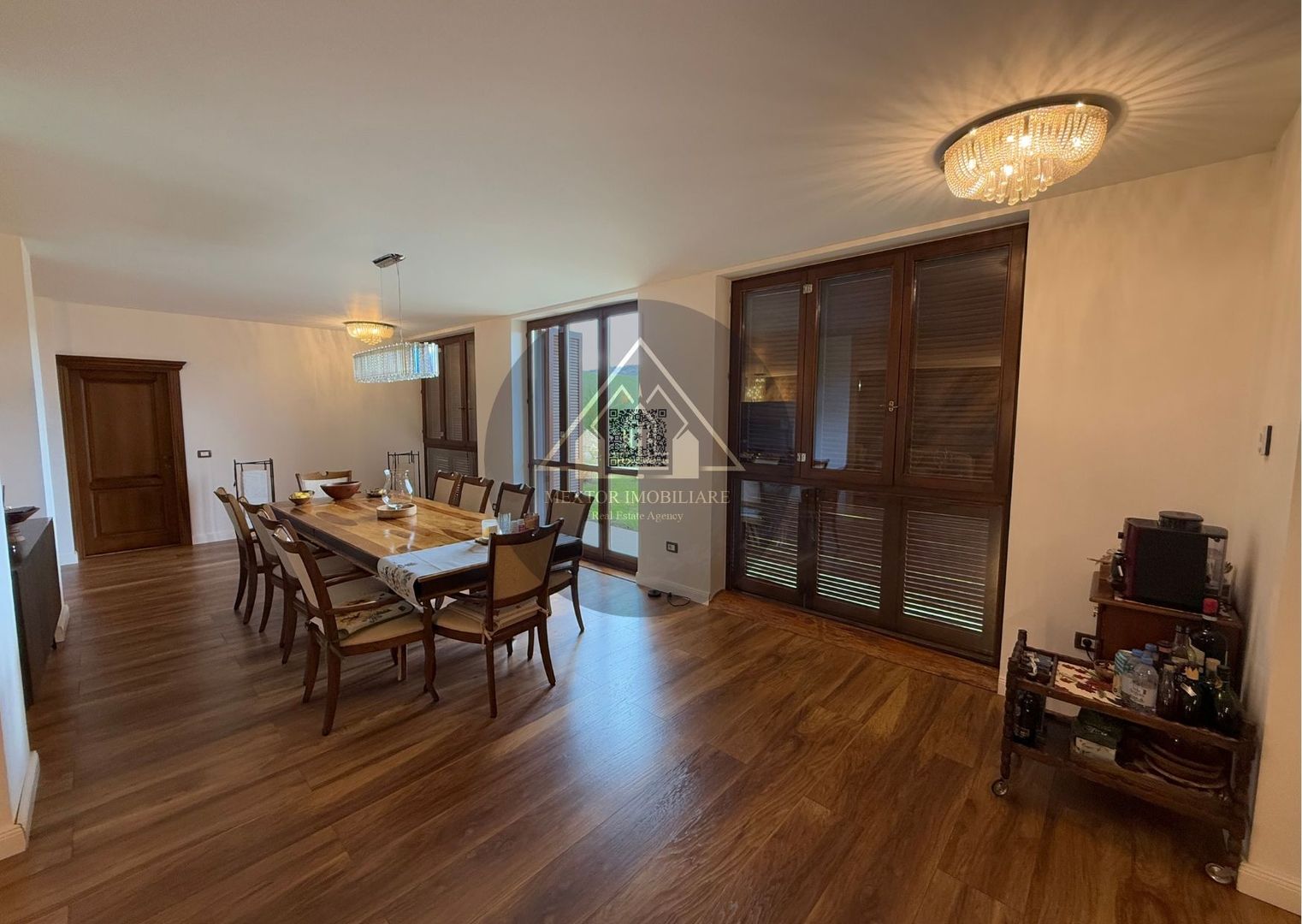 Casa noua, Medias - Poză 2