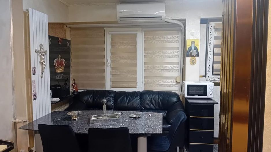 Vanzare garsoniera sect 2 - Poză 2