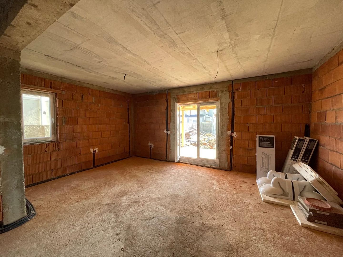 Duplex 3 dormitoare, predare la cheie Mosnita Noua - Poză 3