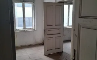 Casa 420,81 mp + teren 566 mp - Ultracentral - Unirii - Poză 16