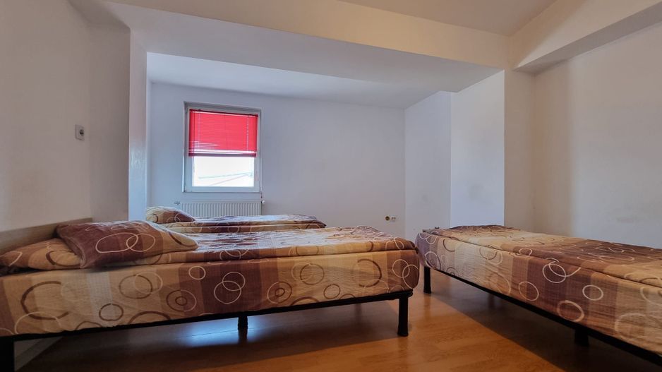 Închiriere clădire – zonă centrală Constanța, aproape de mare - Poză 6