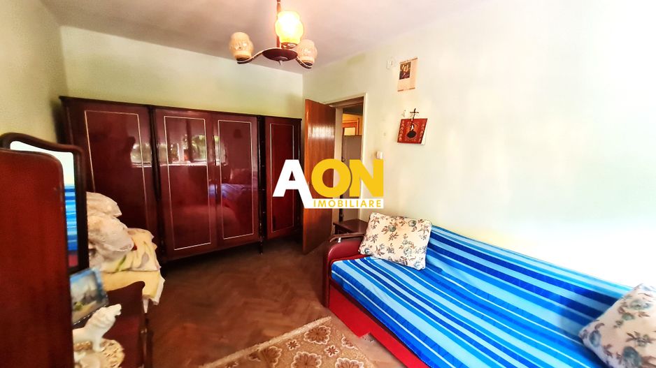 Apartament 3 Camere, Et. 1,Decomandat, 70 mp,Zona Cetate Closca - Poză 4