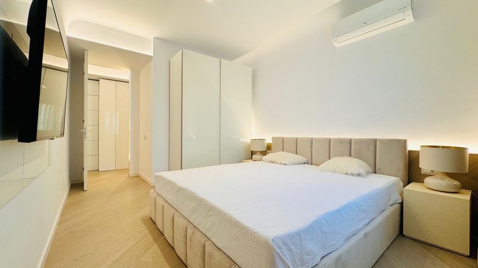 INCHIRIERE DOUA CAMERE MODELUL MARE ZONA PIPERA CORTINA NORTH - Poză 7