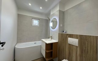 Apartament 3 camere 64 mp utili 2 bai etaj 1 complet renovat Strand - Poză 8