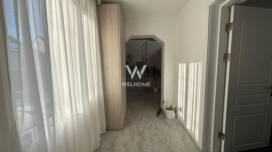 Casa INDIVIDUALA -Zona Lacul Lui Binder - Poză 12