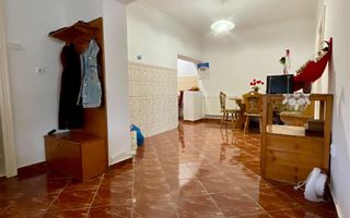 Casa cu 4 camere si livada la 25 km de Oradea - Poză 9