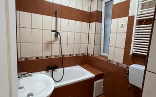 Spațiu de birou Parter 4 camere/120 mpu, curte proprie/parcare - Poză 9