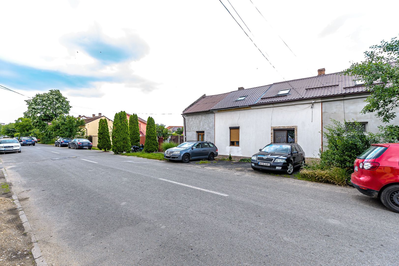 Apartament cu 2 camere, la curte comună, în Grădște. - Poză 4