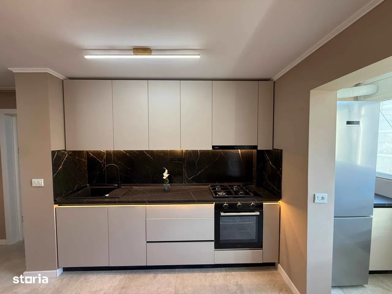 AP. 2 CAMERE CRANGASI, RENOVAT, CENTRALA, REABILITAT, METROU 7 MINUTE - Poză 9