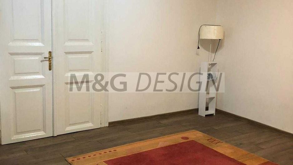 Apartament 3 camere central - cladire istorica - Poză 1