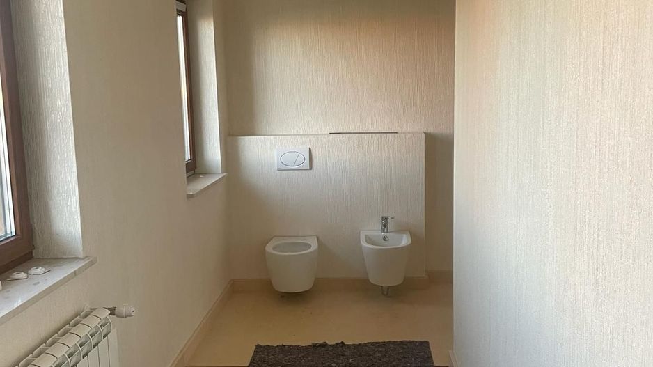 Casă pe parter + 700 mp teren | Balotești - Poză 10