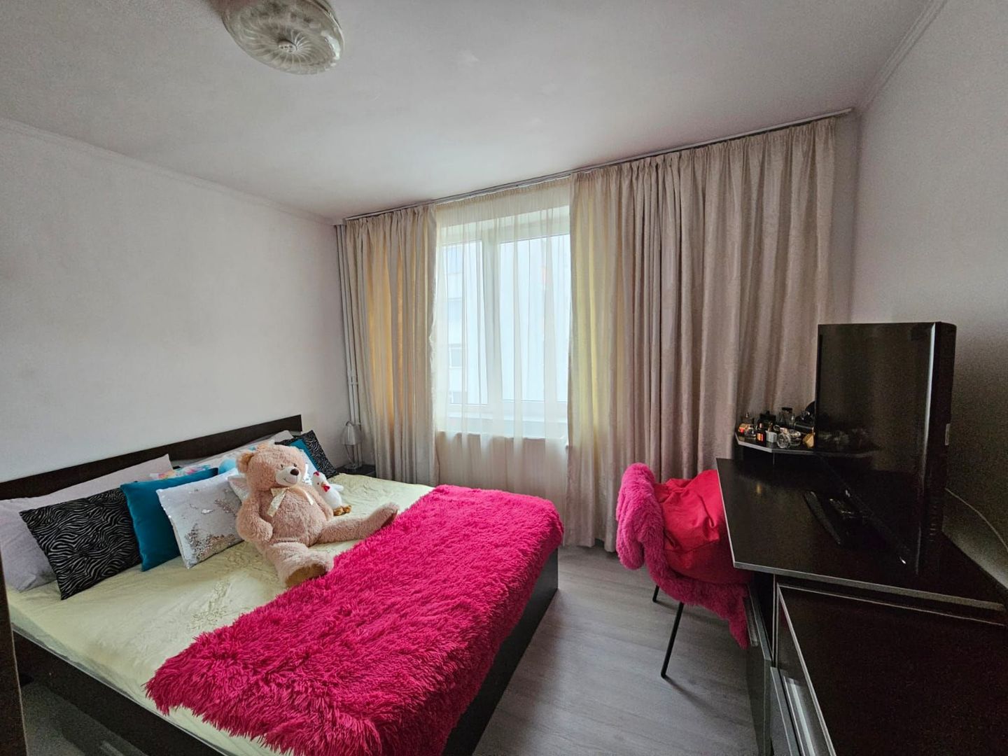 Apartament 3 camere, confort 1,  zona Craiovei – liceul Odobescu - Poză 2