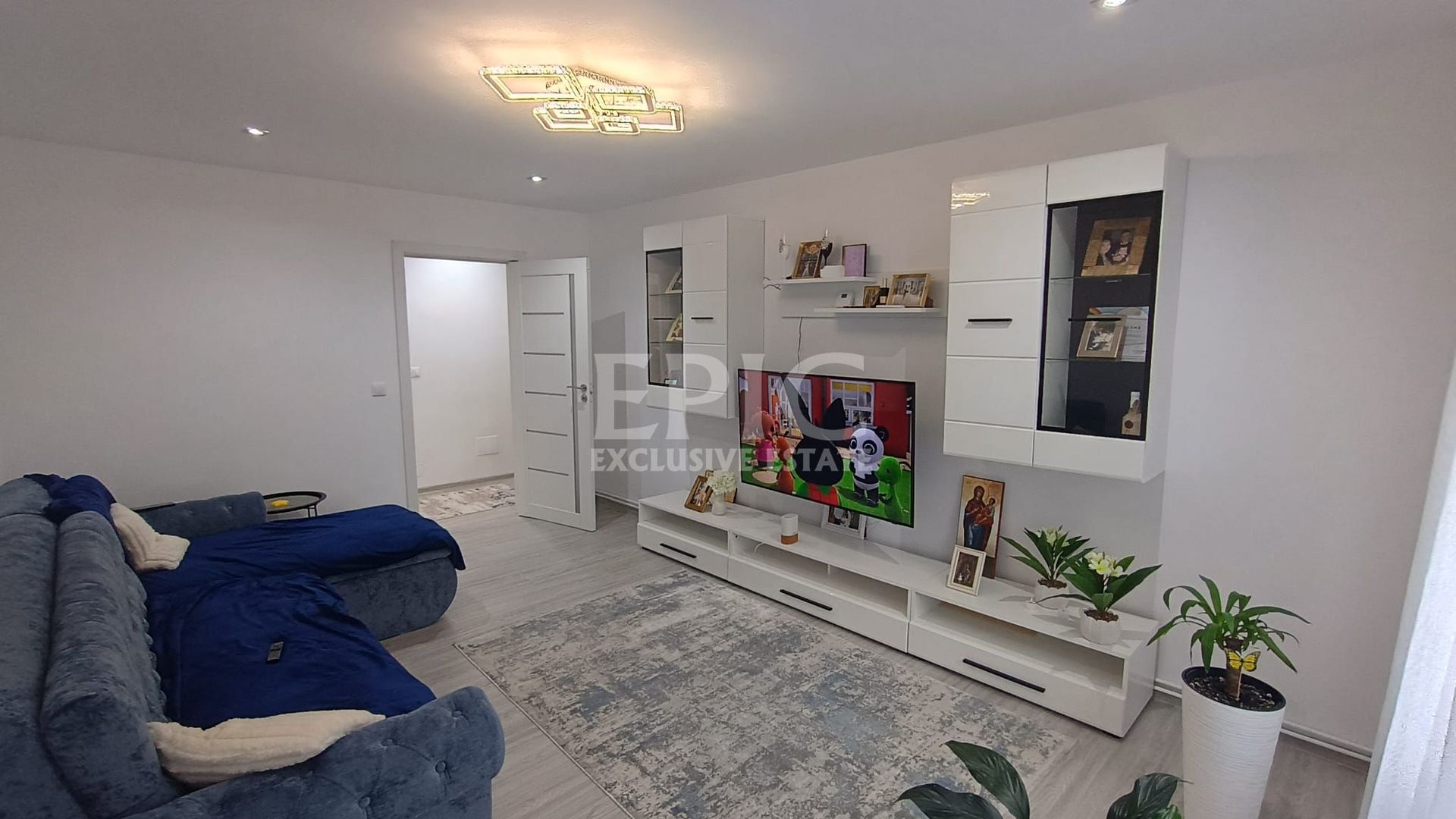 Apartament 3 camere/ Mobilat și utilat modern/ 2 Băi/ Zona Unirii - Poză 1