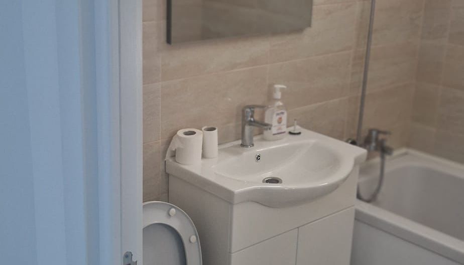 AP. 2 CAMERE DOMENII, NEMOBILAT, RENOVAT, METROU 5 MINUTE, COMISION 0% - Poză 5