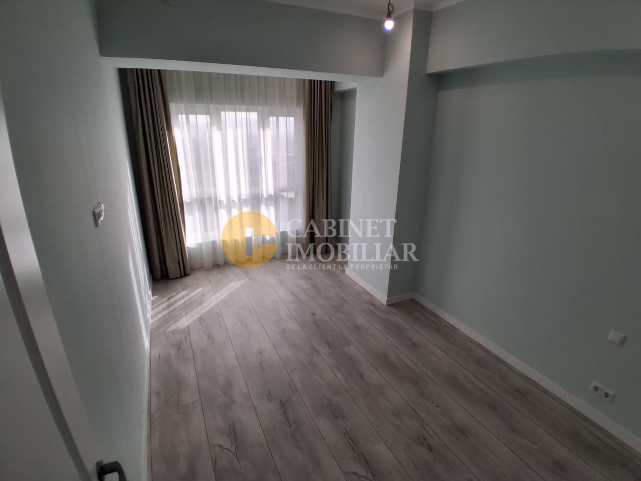 Apartament 4 camere, 2 bai, zona Tatarasi - Iasi - Poză 2