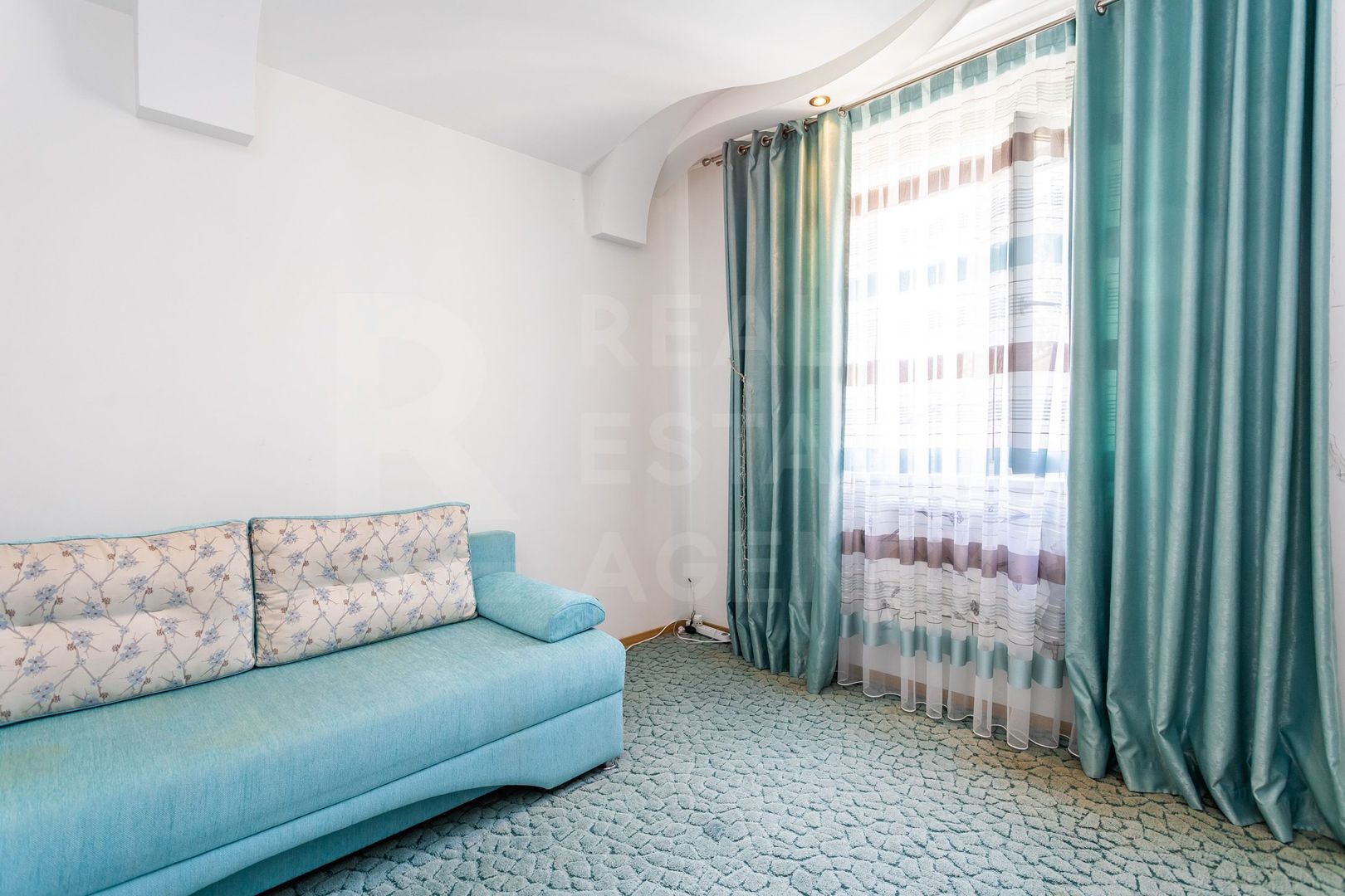 Vânzare, casă, 2 nivele, 4 camere, strada 31 August 1989, Centru - Poză 12