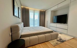 Rahmaninov one bedroom at Verdi Park - Poză 8