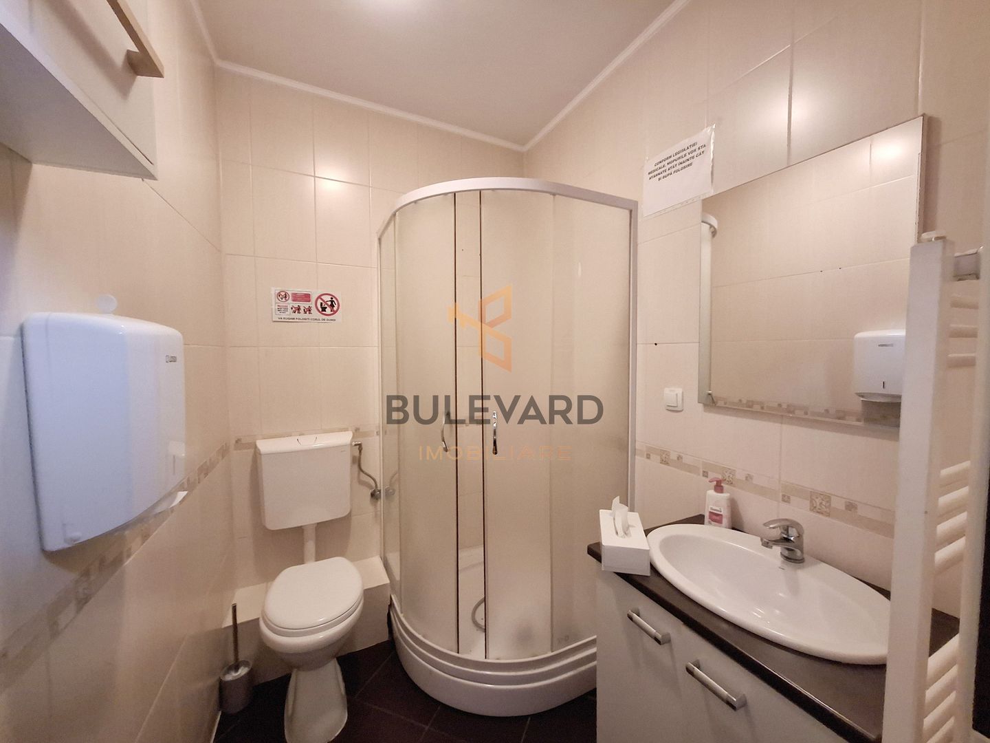 Spatiu comercial pretabil pentru activitati medicale, clinica! - Poză 21