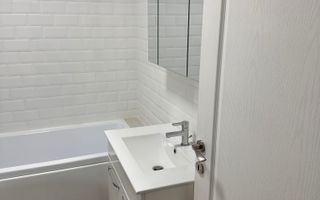 Apartament de închiriat - 3 camere mobilat și utilat. - Poză 6