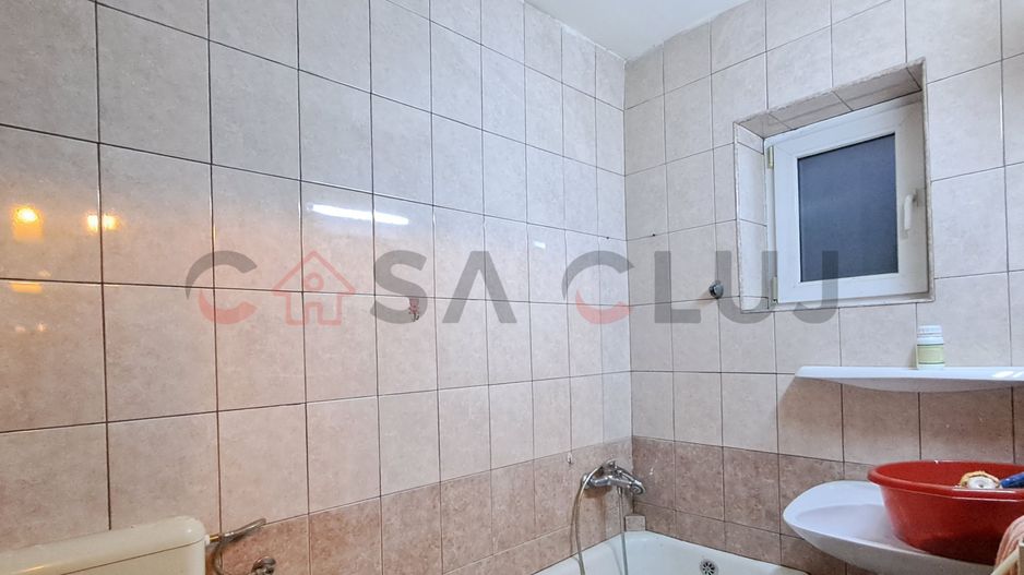 Casă calcan, Curte,  grădină, Iris!! - Poză 16