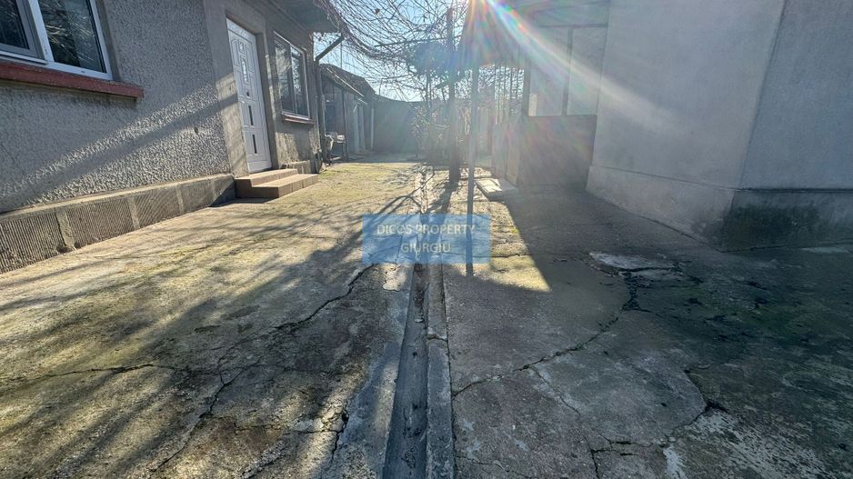 De Vânzare - Casă, Strada Griviței - Poză 36