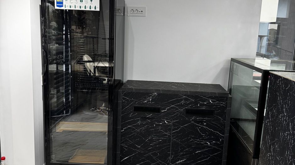 Spatiu Comercial + Terasa 23 August Otopeni Cafeanea Barbershop Birou - Poză 22