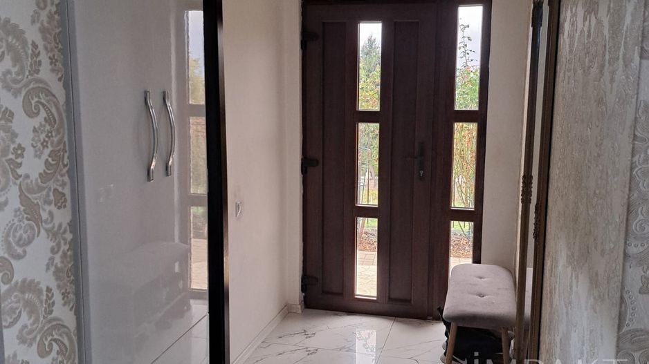 Casa  cu  vedere Panoramică în Făget, Peisaj de Vis și Confort Complet! - Poză 8