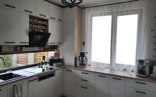 Duplex modern,  curte generoasă, complet mobilat și utilat. - Poză 2