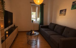 Apartament de inchiriat-2 camere,cu bai proprii,centrul orasului - Poză 1